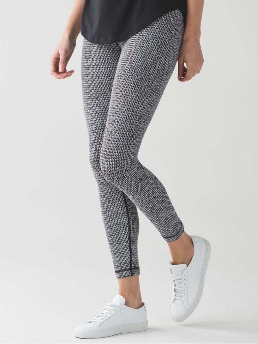 Lululemon High Times Pant
Teeny Tooth White Black